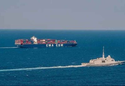 "أسبيدس" تؤمن مرور 1050 سفينة من هجمات الحوثيين بالبحر الأحمر