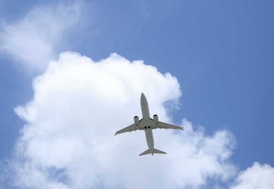 هبوط اضطراري لطائرة في ألمانيا.. بسبب امرأة "ثملة"