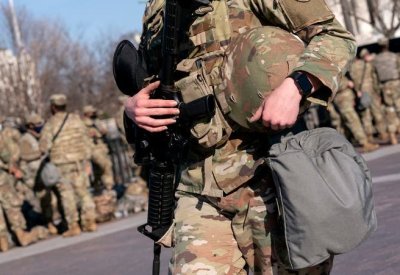 صحيفة: البنتاغون يخطط لنشر قوات عسكرية في شيكاغو
