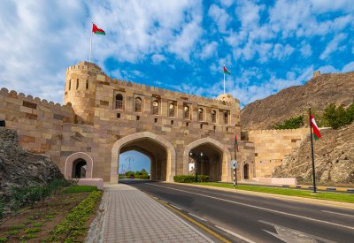 عُمان تطلق برنامج "الإقامة الذهبية" للمستثمرين يوم 31 أغسطس الحالي