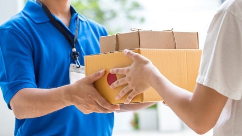 شركات التوصيل السريع الصينية توسّع عملياتها في الشرق الأوسط