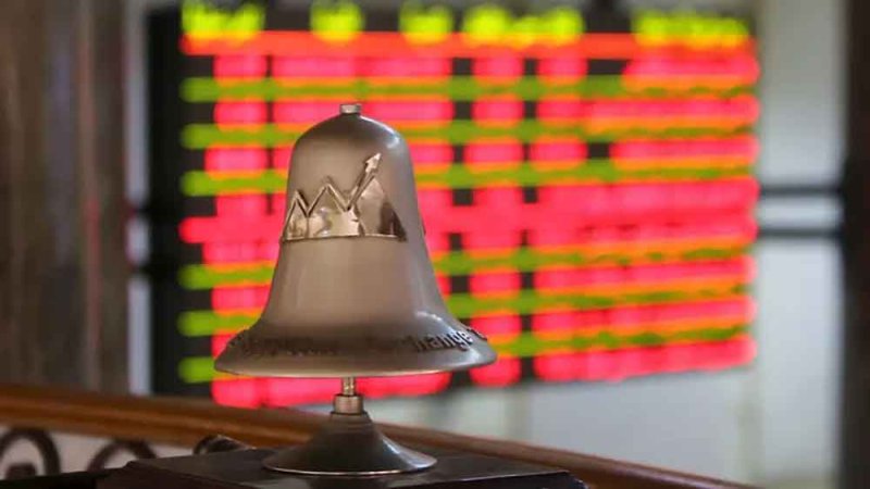كيف تتحرك المؤسسات العربية والأجنبية في بورصة مصر؟