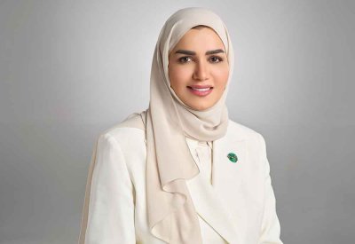 بنك البحرين الإسلامي يكرّم أول فائزة بمنحة الماجستير "من الطموح إلى القيادة"