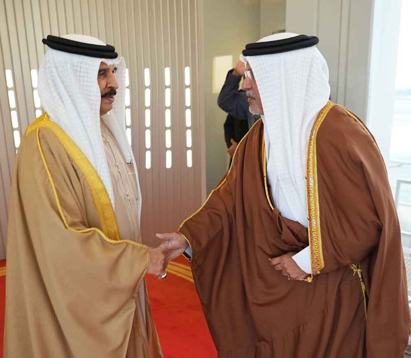 جلالة الملك المعظم يعود إلى أرض الوطن بعد زيارة خاصة لسلطنة عمان