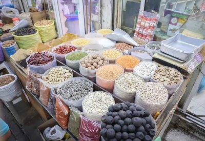 بالصور: سوق المنامة.. قلب المدينة الذي لا ينام