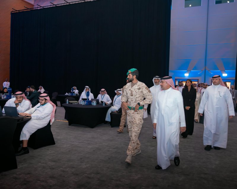 سلمان بن محمد: زيارة ناصر بن حمد للتمرين الوطني السيبراني تؤكد دعم سموه للكفاءات الوطنية المشاركة