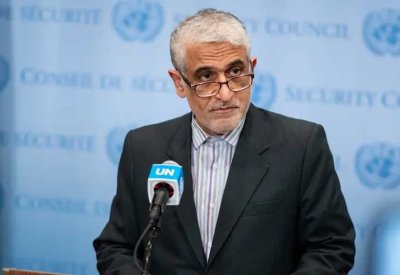 إيران تطلب من الترويكا الأوروبية "مهلة غير مشروطة"