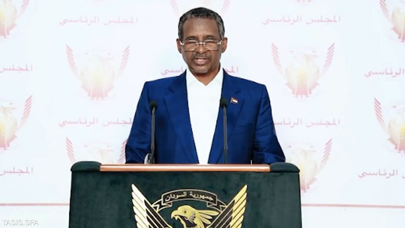 أول خطاب بعد أداء اليمين.. دقلو يتعهد بسودان واحد لا مركزيًا