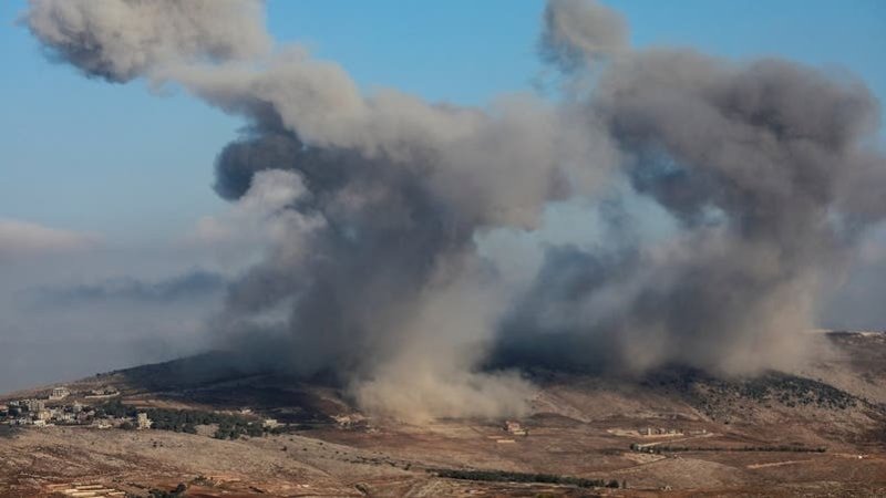 الجيش الإسرائيلي يعلن استهداف منشآت لحزب الله جنوب لبنان