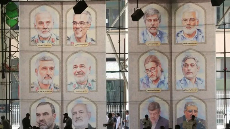 اختراق أمني هز طهران.. كيف تعقبت إسرائيل اجتماعاً سرياً لقادة إيران وقصفت المخبأ؟