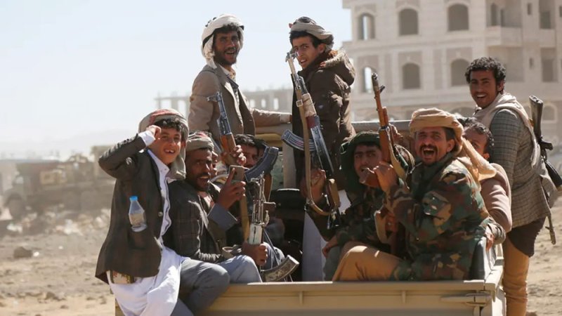 مسلحون حوثيون يقتحمون وكالات أممية بصنعاء ويعتقلون موظفيها