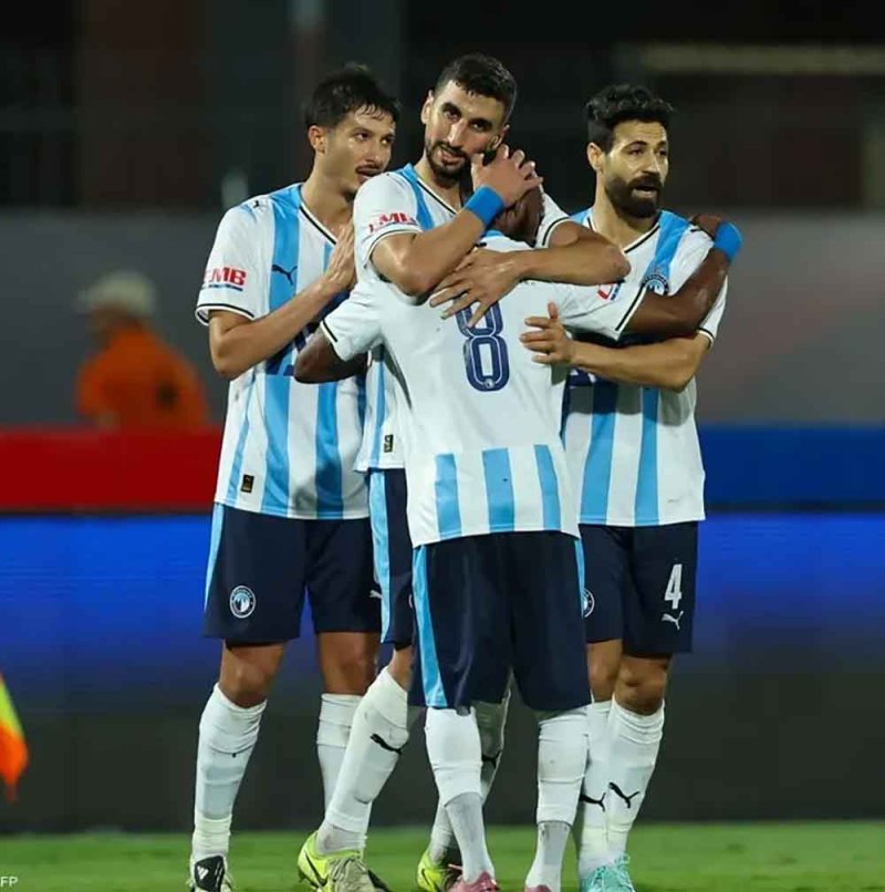 قمة الدوري المصري.. بيراميدز يهزم الأهلي
