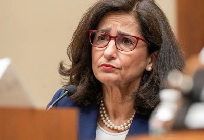 كير ستارمر يستعين بـ"بارونة" من أصول مصرية لإعادة ضبط اقتصاد بريطانيا