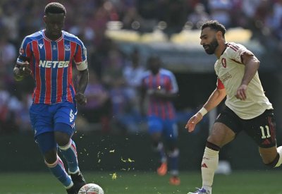 ليفربول يضم مدافع كريستال بالاس ومنتخب إنجلترا