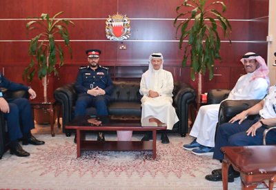 محافظ الشمالية يزور مديرية شرطة الشمالية ويطلع على دورها في الحفاظ على الأمن