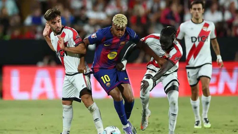 برشلونة "الباهت" ينجو من الخسارة أمام رايو فايكانو
