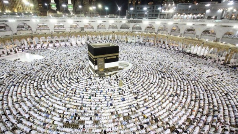 هل يحسم “إكسبو الحج” موضوع زيادة تكلفة المسار البحريني؟