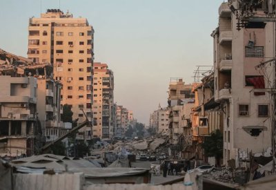 غزة تحت النار.. وتحذيرات من غرق المدينة بمياه الصرف الصحي