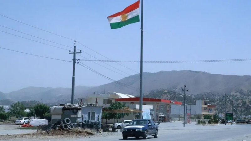 شهّر بنائبة.. زعيم أكبر حزب معارض في كردستان خلف القضبان