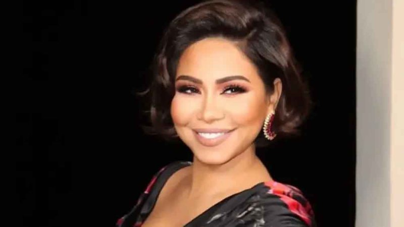 شيرين عبد الوهاب تتراجع وتعيد محاميها.. "بيخاف على مصلحتي"