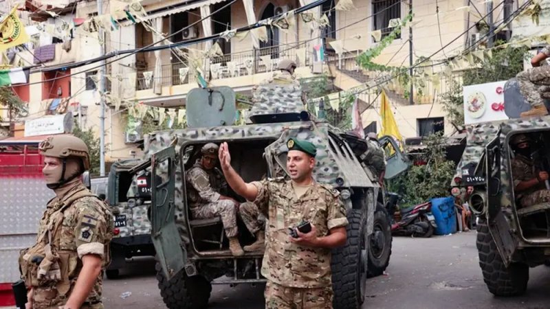 اشتباكات في مخيم برج البراجنة في بيروت.. والجيش اللبناني يتدخل