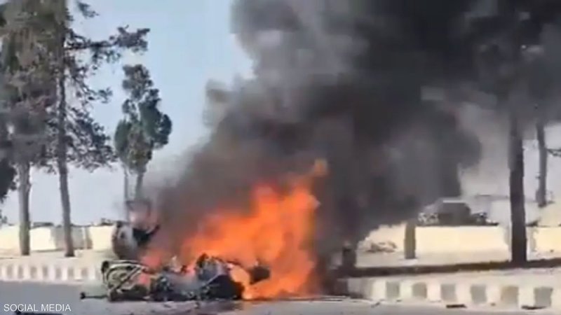 استهداف سيارة على طريق مطار حلب الدولي