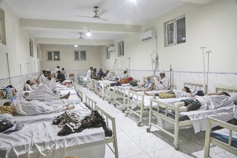 أكثر من 2200 قتيل و3500 جريح جراء زلزال أفغانستان