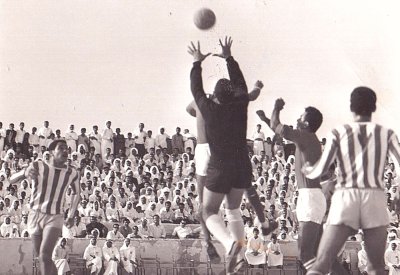 السادات شكر “العربي” على تعزيته بوفاة عبدالناصر