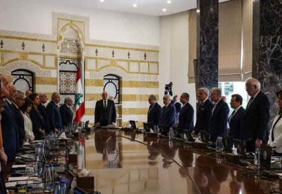 حزب الله يعلّق على تحرك حكومة لبنان بشأن خطة "حصر السلاح"