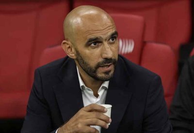 الركراكي يتطلع إلى "رقم قياسي" مع منتخب المغرب