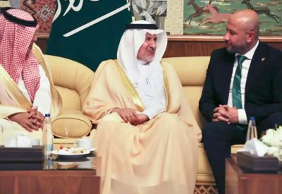 السعودية تطلق مشروعا لإزالة الأنقاض في دمشق وريفها