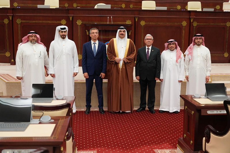 الأمين العام لمجلس النواب يزور الجمعية الوطنية الأذربيجانية ووزارة التنمية الرقمية والنقل