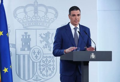 ساعر يتهم إسبانيا بمعاداة السامية.. ومدريد ترد "اتهام زائف"
