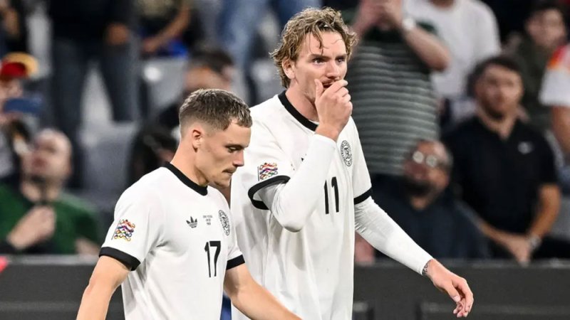 أسطورة بايرن يتحسر على نجمي ليفربول ونيوكاسل