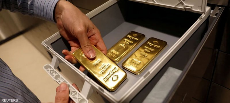 الذهب يواصل كسر الأرقام القياسية على حساب الدولار الضعيف