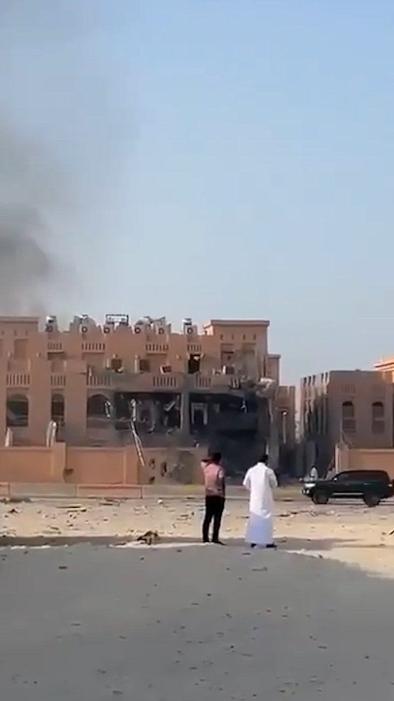 الداخلية القطرية: استشهاد رجل أمن وإصابات متفرقة لآخرين نتيجة الاستهداف الإسرائيلي