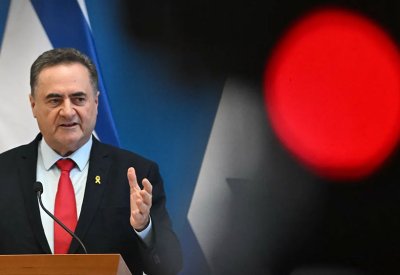 وزير الدفاع الإسرائيلي: إما إطلاق سراح جميع الرهائن ونزع السلاح أو تدمير غزة