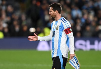 ميسي يحقق إنجازا غير مسبوق في مسيرته