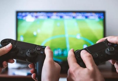 "سوني" تطلق تطبيق "بلاي ستيشن فاميلي" الجديد للرقابة الأبوية