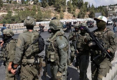 عامل يطعن شخصاً بفندق غرب القدس.. والشرطة الإسرائيلية تعتقله