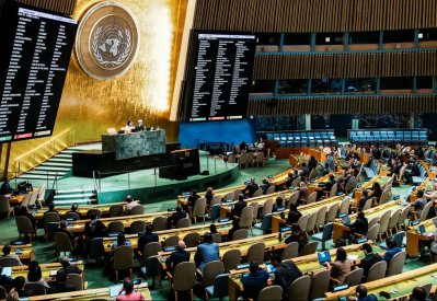 الأمم المتحدة تقر بأغلبية ساحقة إعلانا حول حل الدولتين