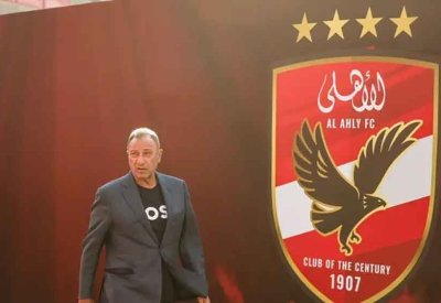 الخطيب لا يرد على اتصالات الأهلي.. ومجلس الحكماء يتدخل