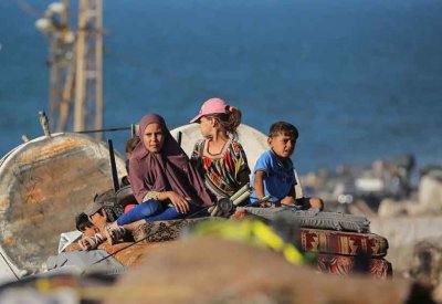 ربع مليون فروا.. نزوح متواصل من غزة مع تكثيف إسرائيل قصفها
