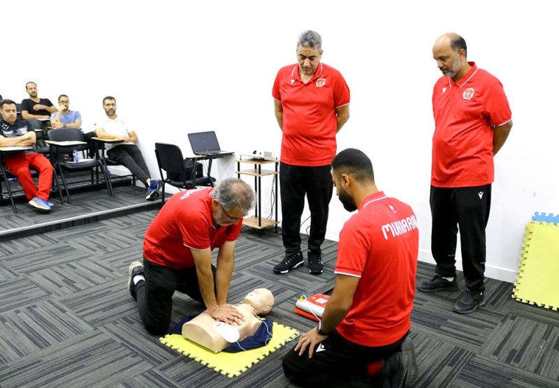 دورة الإسعافات الأولية لمدربي الطائرة