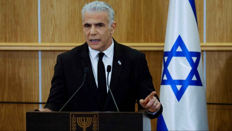 لابيد: ما يتردد عن مقترح مصري لتشكيل قوة عربية "ضربة موجعة"