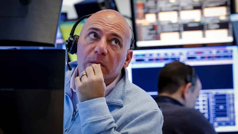 "جدار نقدي" بقيمة 7 تريليونات دولار يثير قلق الأسواق مع بدء خفض الفائدة الأميركية