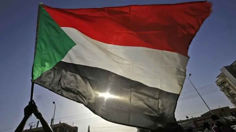 السودان: نرحب بأي جهد إقليمي أو دولي يساعد في إنهاء الحرب