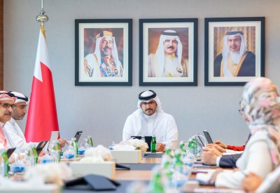 سمو الشيخ عيسى بن سلمان بن حمد يوجّه بتطوير إستراتيجية عمل الصندوق للخمس سنوات القادمة بما يسهم في تطوير الكوادر الوطنية ليكونوا الخيار الأول والأفضل في سوق العمل