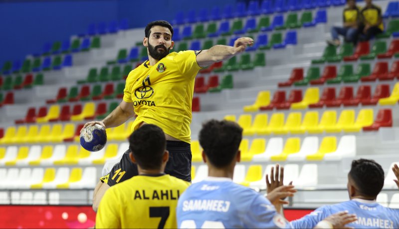 الأهلي يكتسح سماهيج بدوري اليد