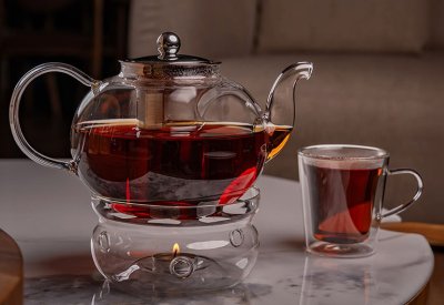 من التلال الصينية إلى المجالس البحرينية.. رحلة لكوب من الشاي